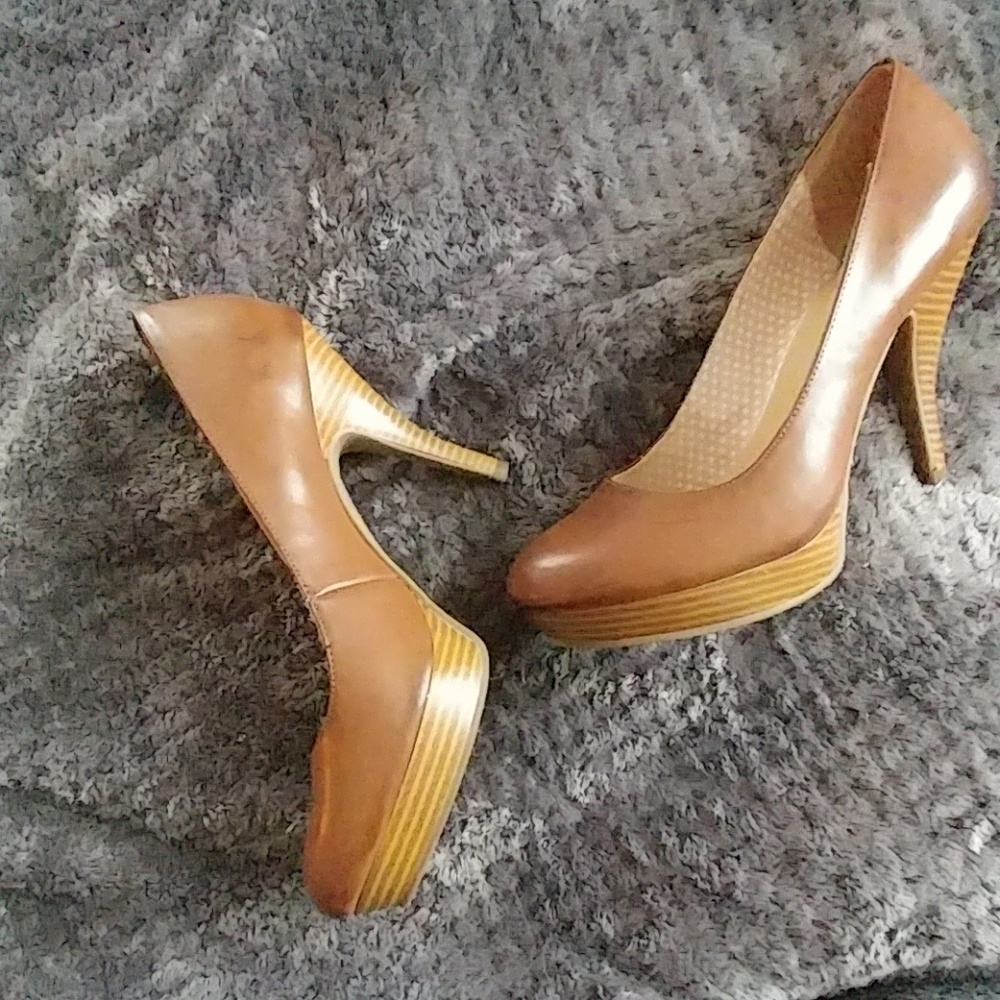 Brown Leather Heels Size 9